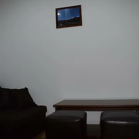 Mamin Kolio Pensión 2*