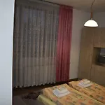 Къща за гости Mamin Kolio