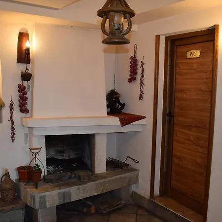 Mamin Kolio Guest house 2*
