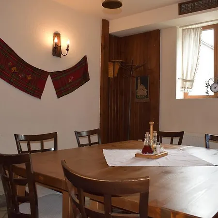 Guest house Mamin Kolio 2*