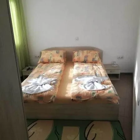 Mamin Kolio Vendégház 2*