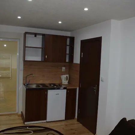 Guest house Mamin Kolio 2*